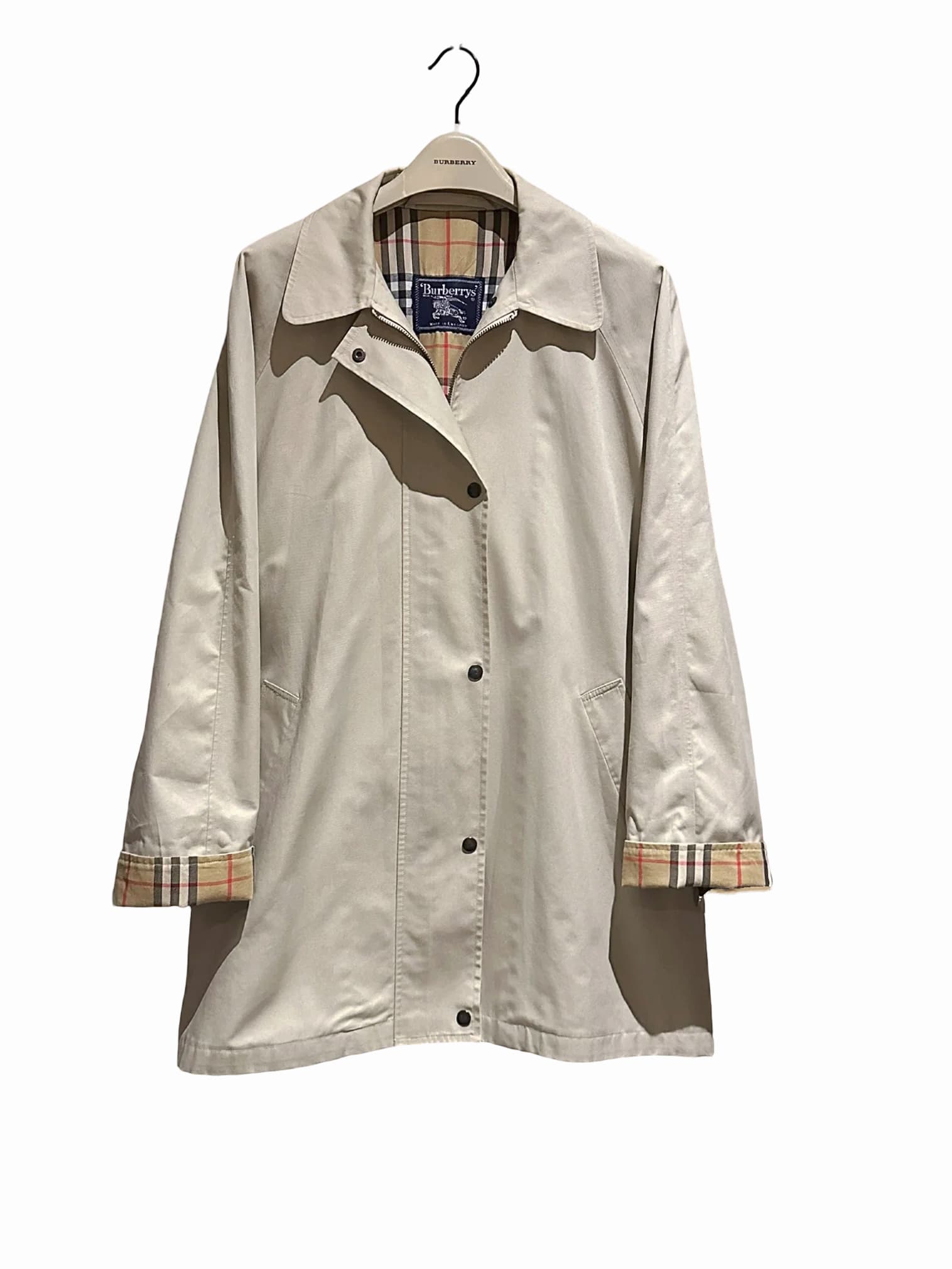 Mid-Length Camden Style Coat — thumbnail 3