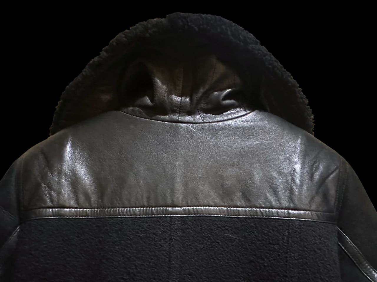 Black Real Lamb Shearling Coat — thumbnail 6