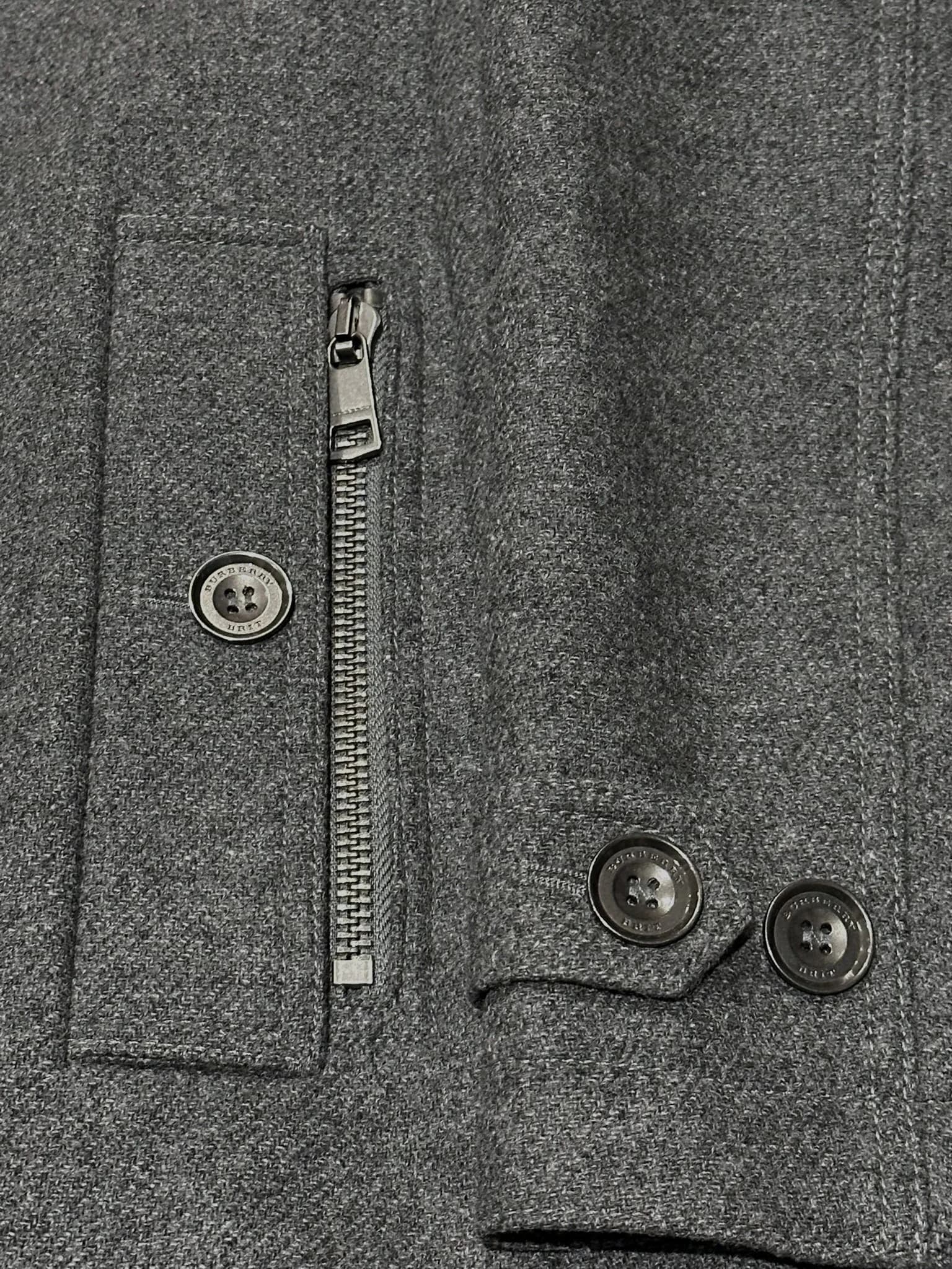 Mid-Length Grey Cashmere & Wool Blended Coat — thumbnail 5