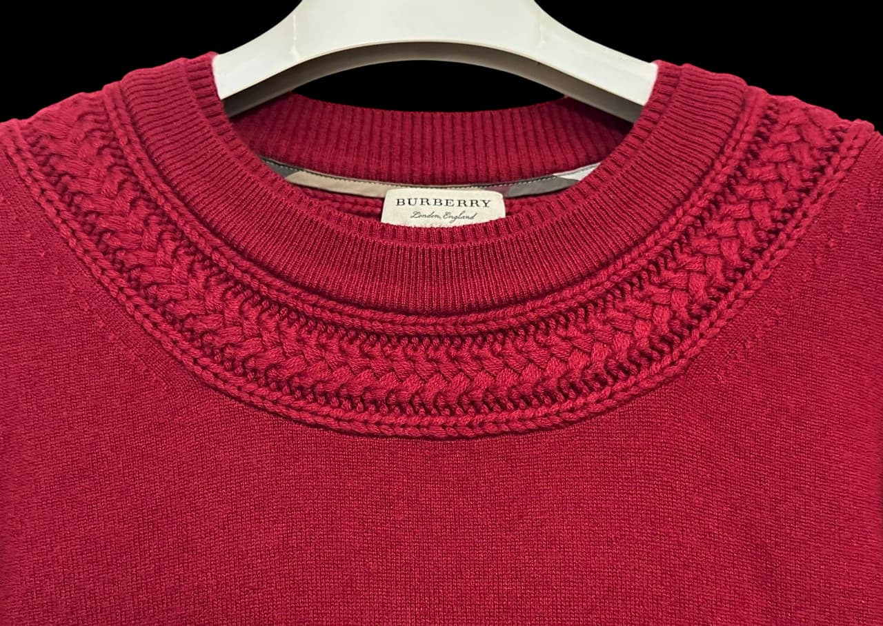 Cable Knit Yoke Cashmere Sweater — thumbnail 4
