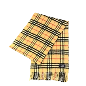 scarf front