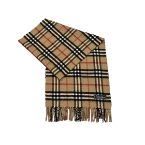 scarf front